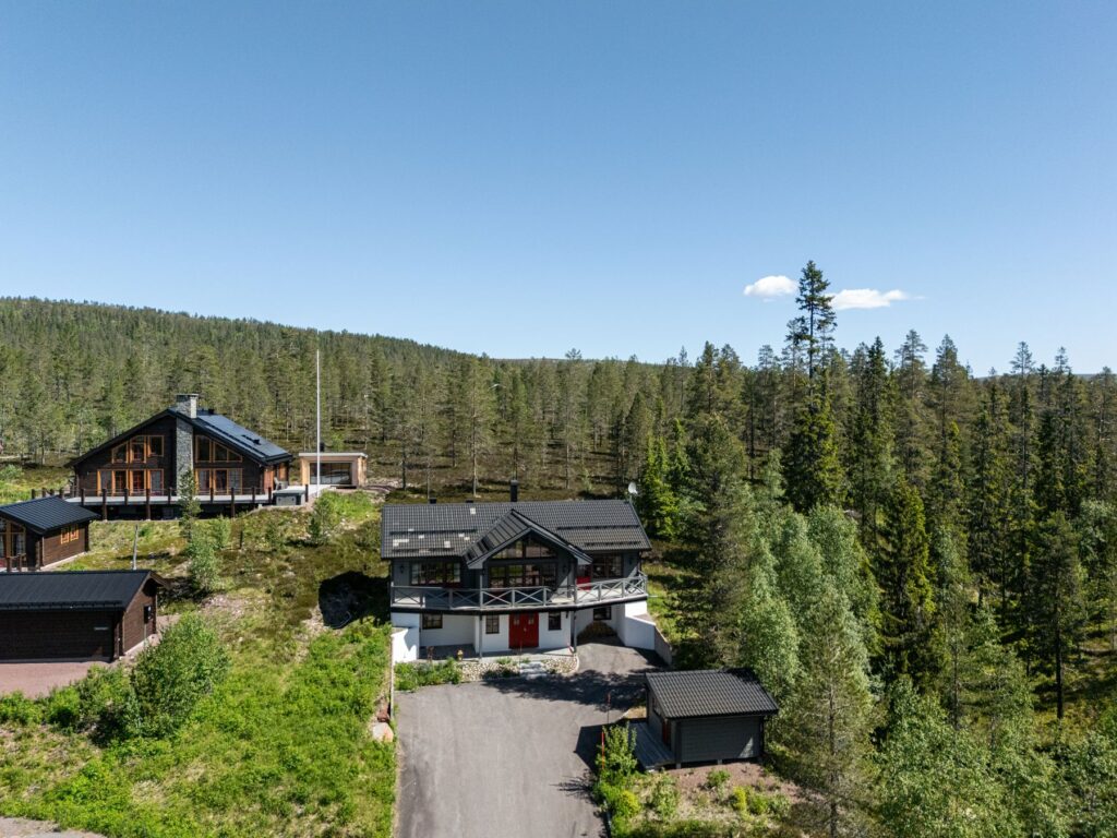 Tjäderstigen 2